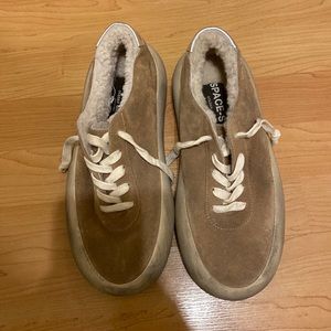 Brand new woman Space Star Golden Goose with travel bag size 9 ( 39 EU)